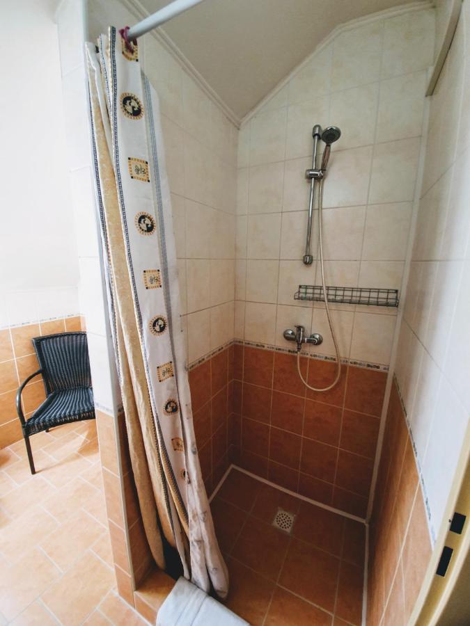 Hotel Senica, Garni Ngoại thất bức ảnh
